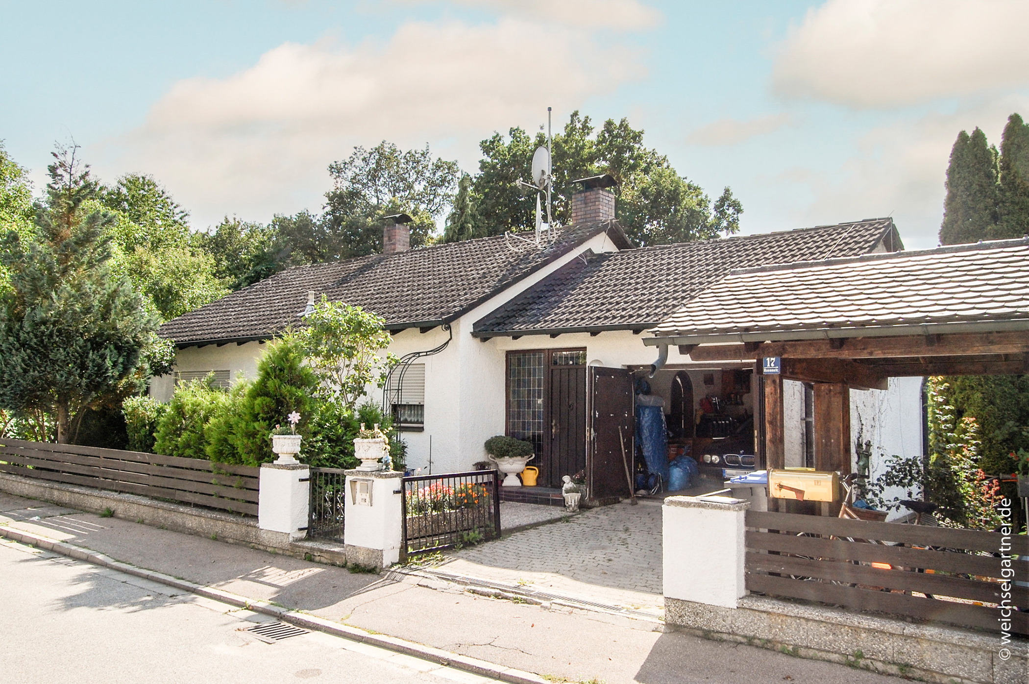 Einfamilienhaus in Hanglage, 86567 Hilgertshausen, Einfamilienhaus