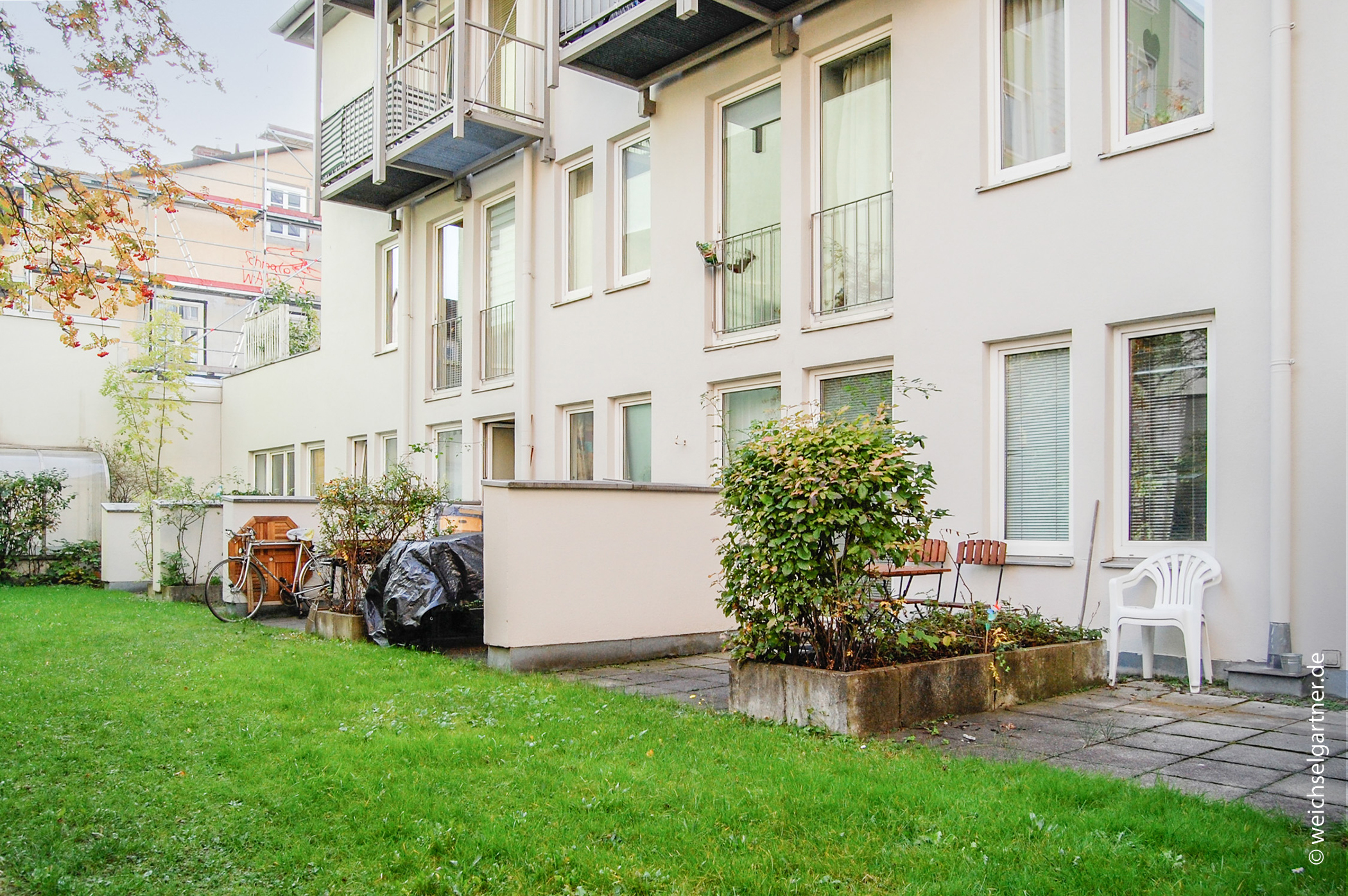 Schönes Appartement mit Terrasse, 80333 München, Erdgeschosswohnung