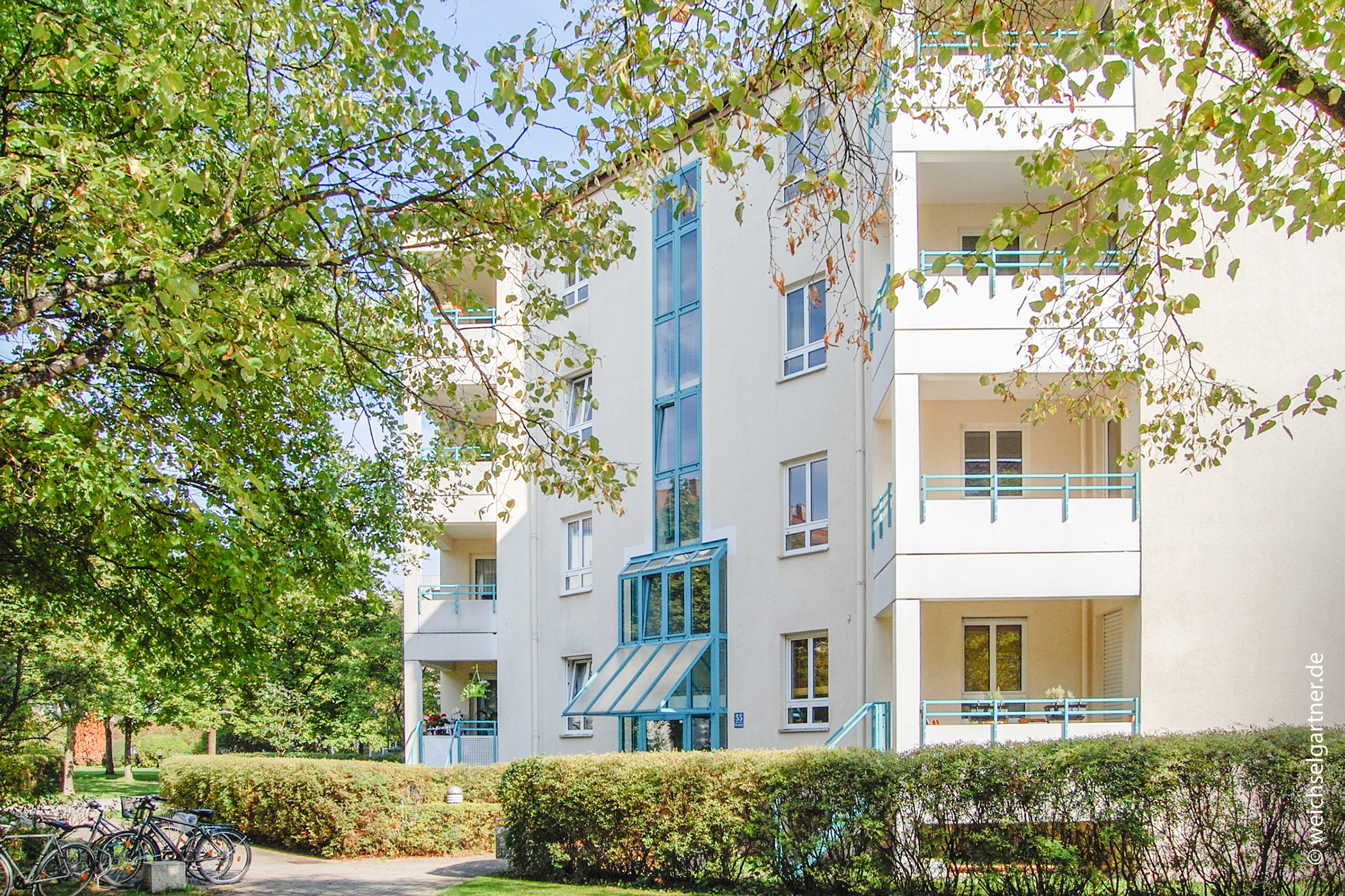 Schöne Eigentumswohnung mit Westbalkon, 81929 München, Etagenwohnung