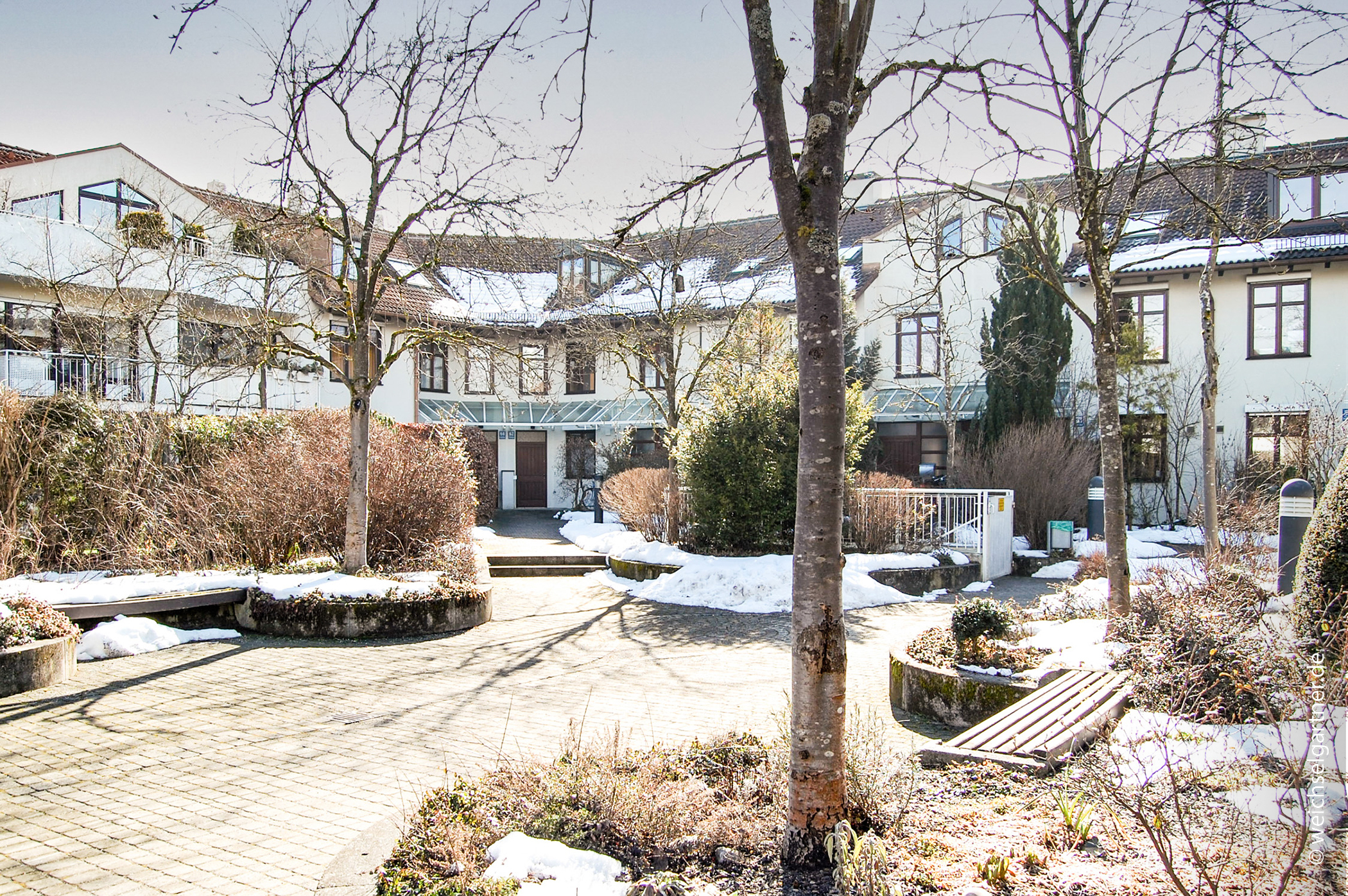 Großes Stadthaus mit Südgarten, 81929 München, Reihenmittelhaus