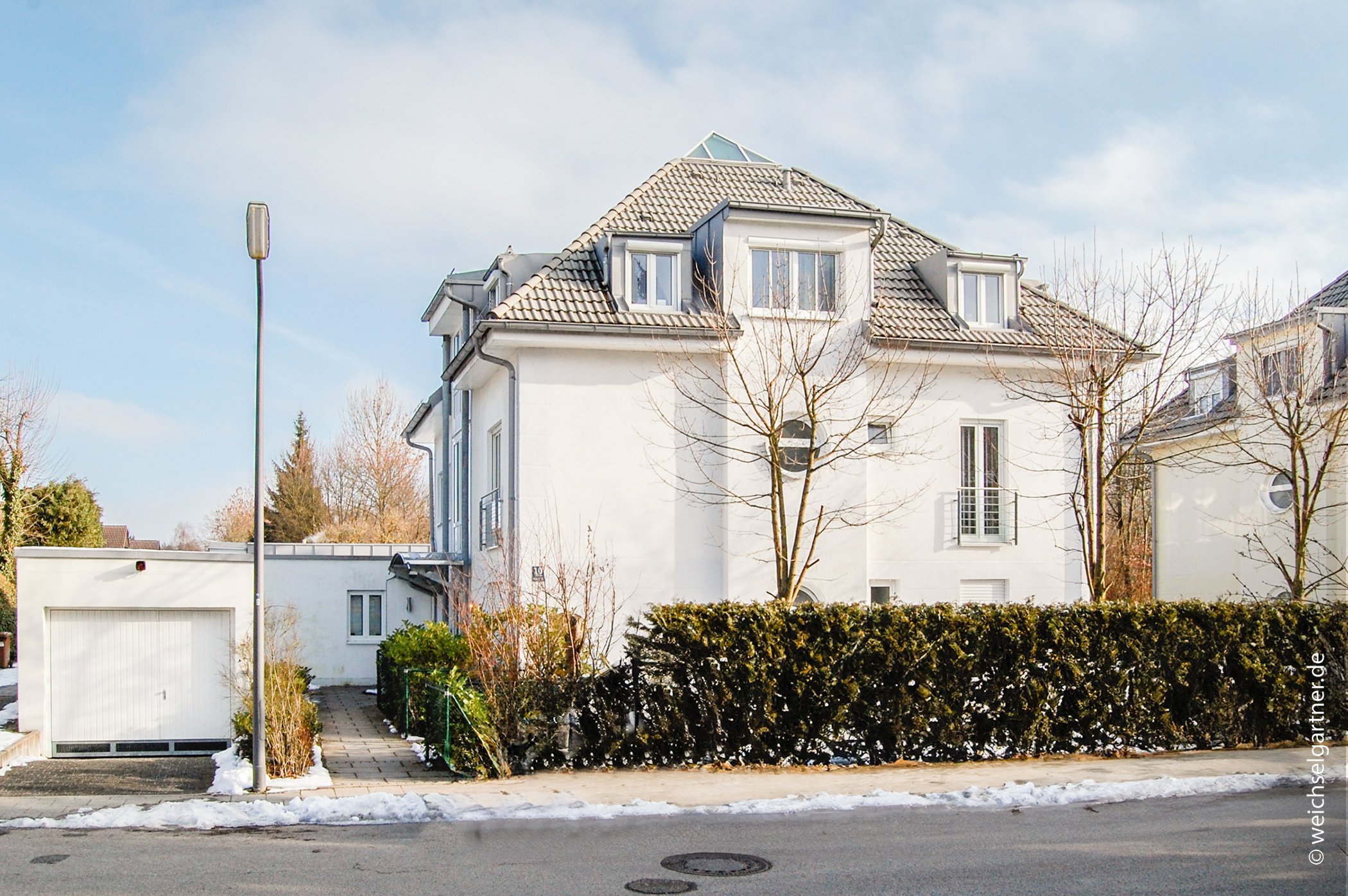 Kleine Erdgeschosswohnung mit Südgarten, 81739 München, Erdgeschosswohnung